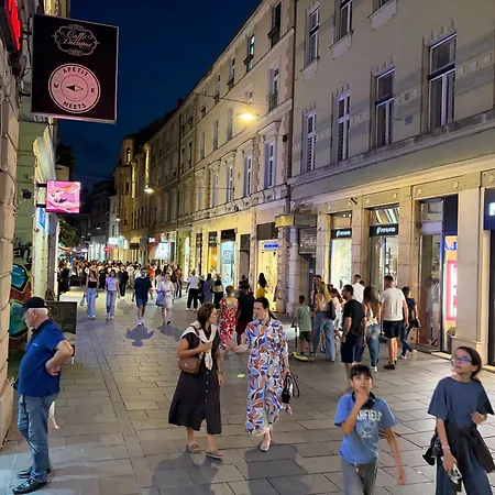 Urban Nest Centar Old Town *